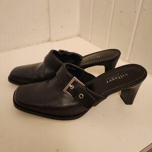 💜 NICE Liz Claiborne Black  Leather Buckle Slip-Ons Size 7